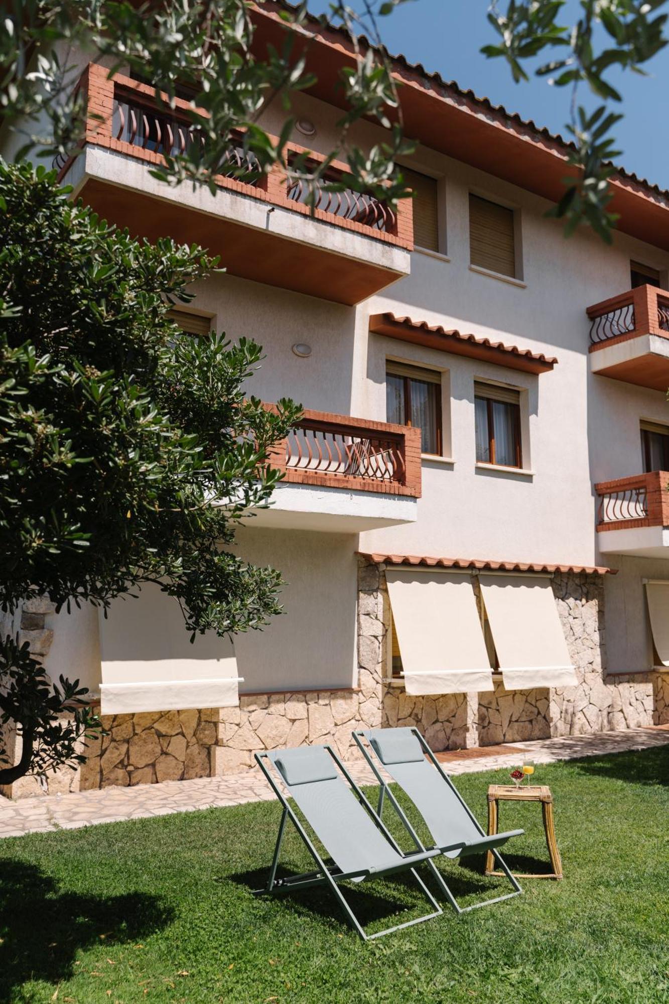 Mami Sabaudia Hotel Exterior photo